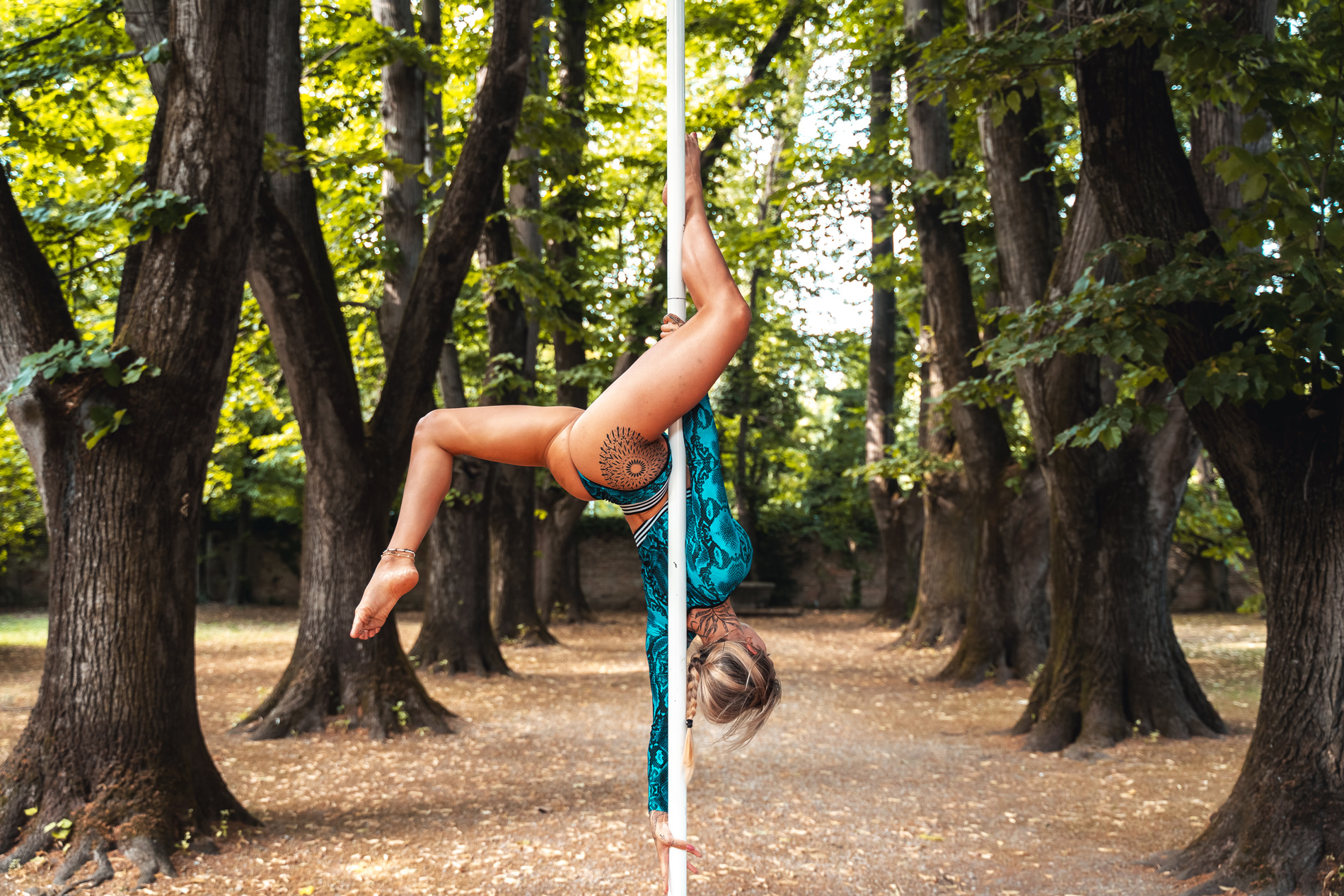 tempole-dance-palestra-padova-corsi-pole-dance-padova-corsi-fitness-trattamenti-olistici-corsi-kids